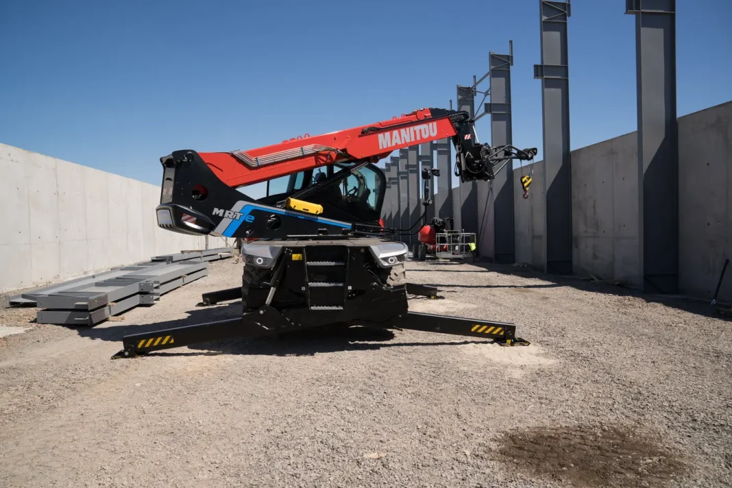 application_rotating_telehandler_mrt_e_2260_manitou_100