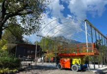 “Forbici verdi” Imer in serra a Menaggio insieme al rotativo Magni da 5 ton. Fornitura Eurotecno