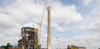 Demolizione “speciale” Sarens con gru cingolata Tadano ad Amsterdam