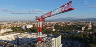 Installazione complessa di gru Potain per la ristrutturazione dell’ospedale Borgo Roma a Verona