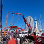 Fassi a Conexpo con la nuova F2350RL.2-HXP Techno. Con Fascan, dedizione tecnologica e di mercato al cliente USA