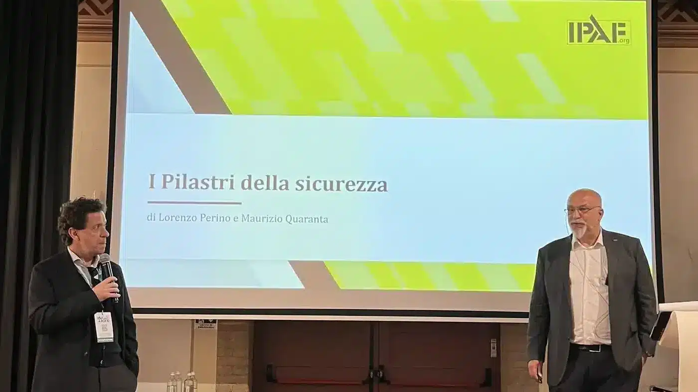 Si è aperta con un lungo, commovente, minuto di silenzio in ricordo delle vittime del lavoro la quarta edizione di IPAF Anch'io